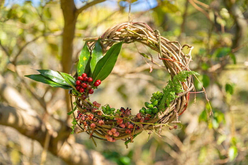 令和７年度　自然体験会「里山の素材でリースづくり！」